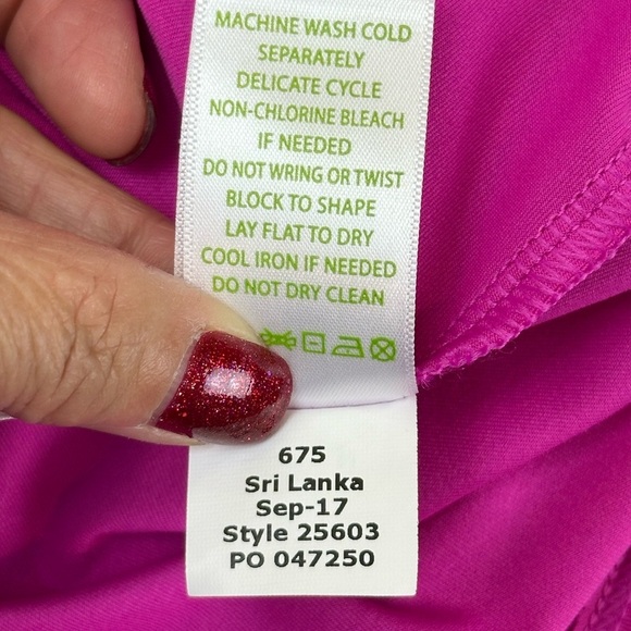 Lilly Pulitzer Pink La Fortuna Lace Top Small 25603 Soft Off the Shoulde… - Picture 9 of 14